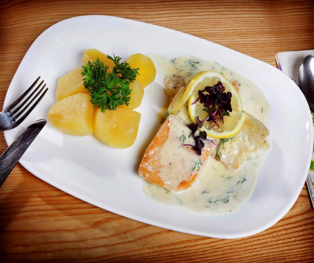 Restaurant-Cafe-Pension Himmel Landshut Exteriér fotografie